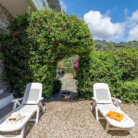 아파트 Vista Nel Blu, Piscina 라팔로